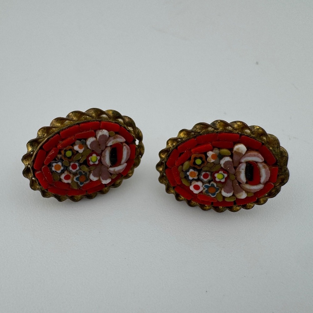 Vintage Italian Micro Mosaic Floral Earrings Red Gold Tone Oval‎ Screw Back